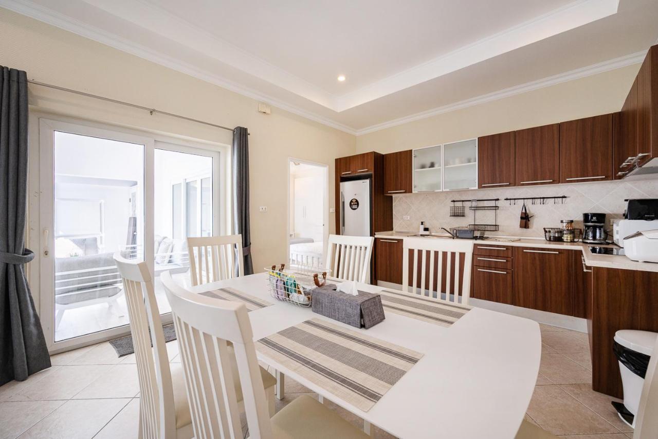 Majestic Residence Pool Villas 2 Bedrooms Private Beach Pattaya Exteriér fotografie